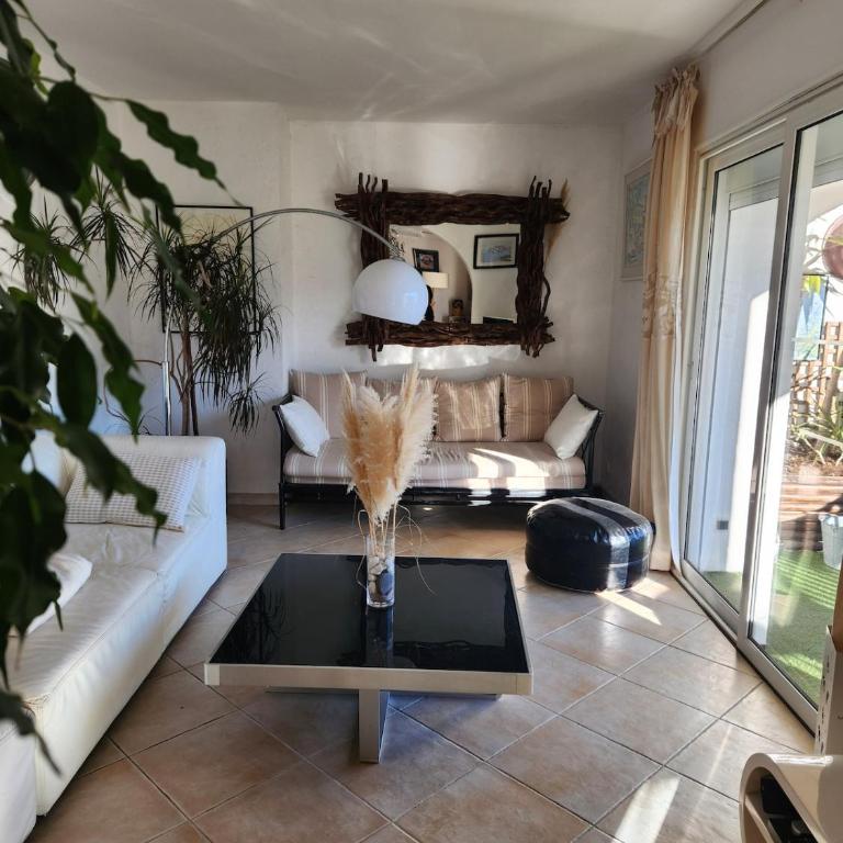 Appartement centre de calvi - Two-Bedroom Apartment - 36