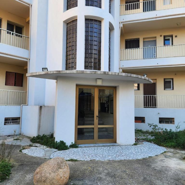 Appartement centre de calvi - Two-Bedroom Apartment - 54