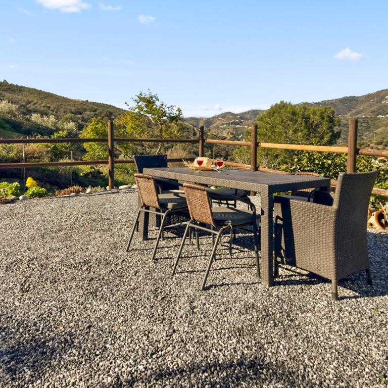 EL RANCHITO, Playa a 15 min, Piscina, BBQ, Chimenea, Vistas, Terraza, Aparcamiento - Casa de 3 dormitorios - 24
