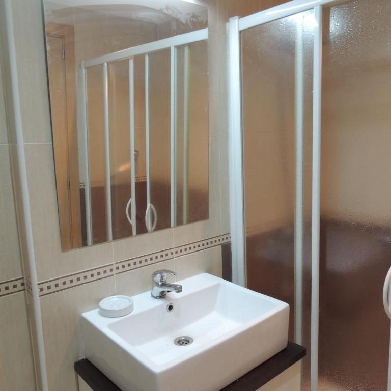 Frente a bahía de Peñiscola - Apartamento de 2 dormitorios - 25