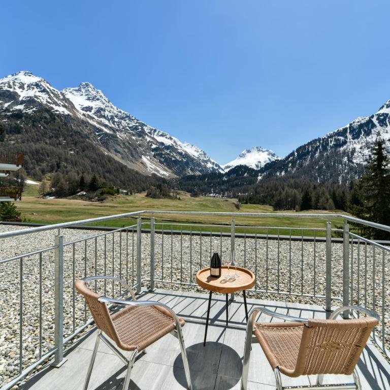 Hotel Maloja Kulm - Superior Doppel- oder Zweibettzimmer mit Terrasse - 10