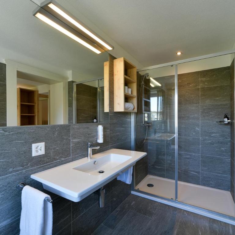 Hotel Maloja Kulm - Suite mit 2 Schlafzimmern - 11