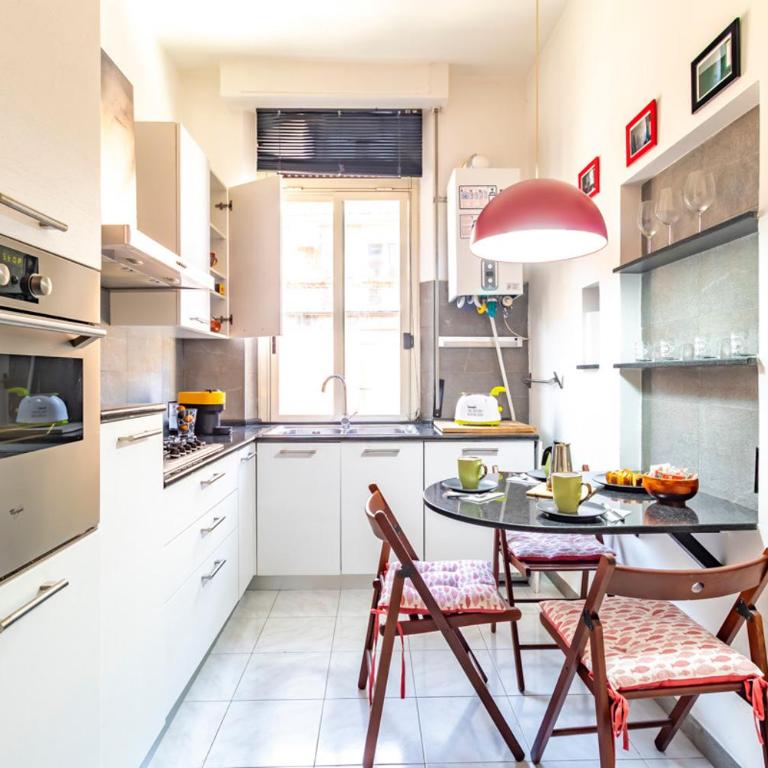Vatican House - Two-Bedroom Apartment - 7