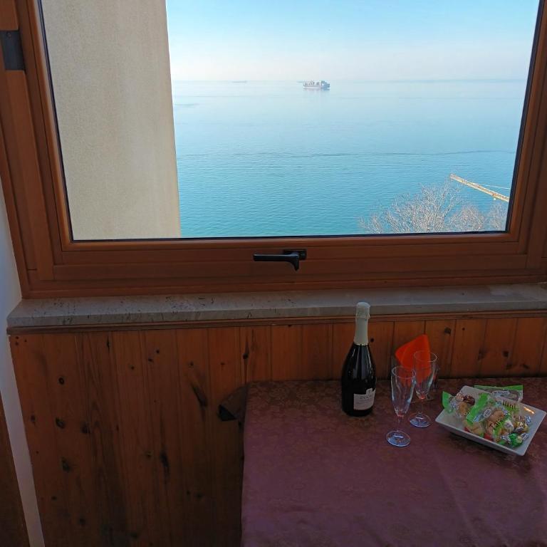 Apartment Trieste Casa Vacanze NATASCIA - Appartamento Familiare con 2 Camere da Letto e Vista - 51