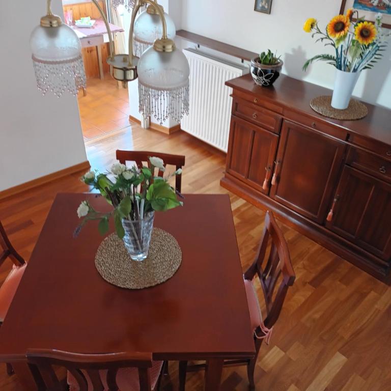 Apartment Trieste Casa Vacanze NATASCIA - Appartamento Familiare con 2 Camere da Letto e Vista - 54
