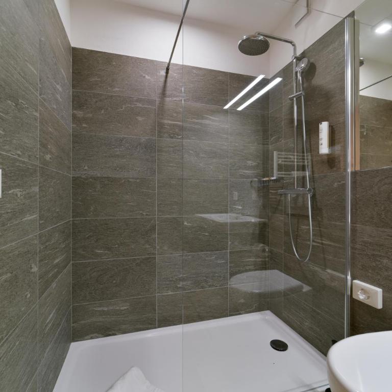 Hotel Maloja Kulm - Standard Doppel- oder Zweibettzimmer - 1