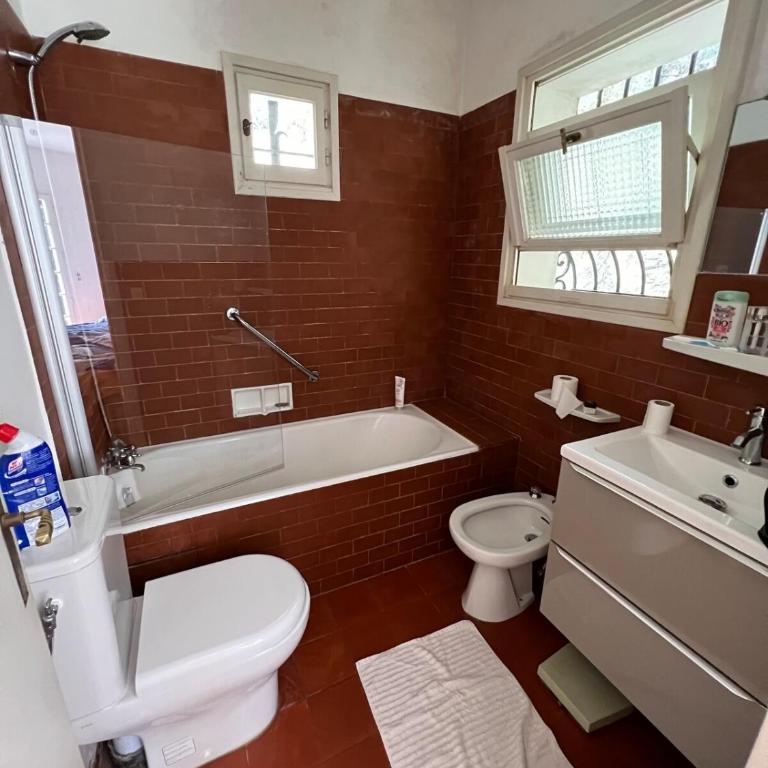 Beautiful house, sea view, access to beach path 7mn - Villa - 7