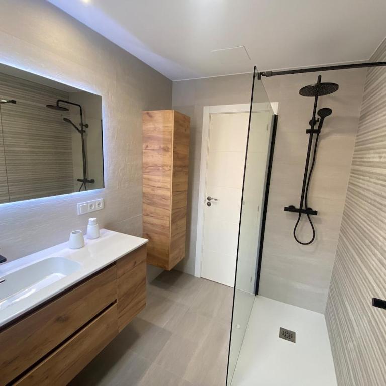 Fares Sanxenxo - Apartamento Premium de 3 dormitorios con balcón - 17