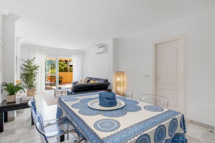 3bedr ap - 1min walk to the beach - Marbella Park Beach Elviria - Marbella - Apartamento con 3 dormitorios - Frente al océano - 1