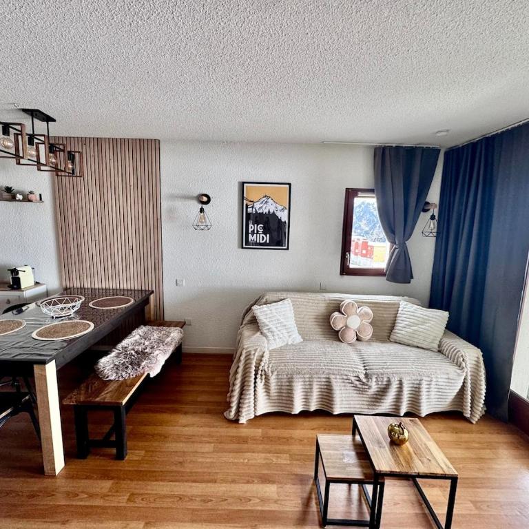 Ski, confort famille, appartement Cosy, Vue montagne,piscine,parking - Appartement 2 Chambres - 1