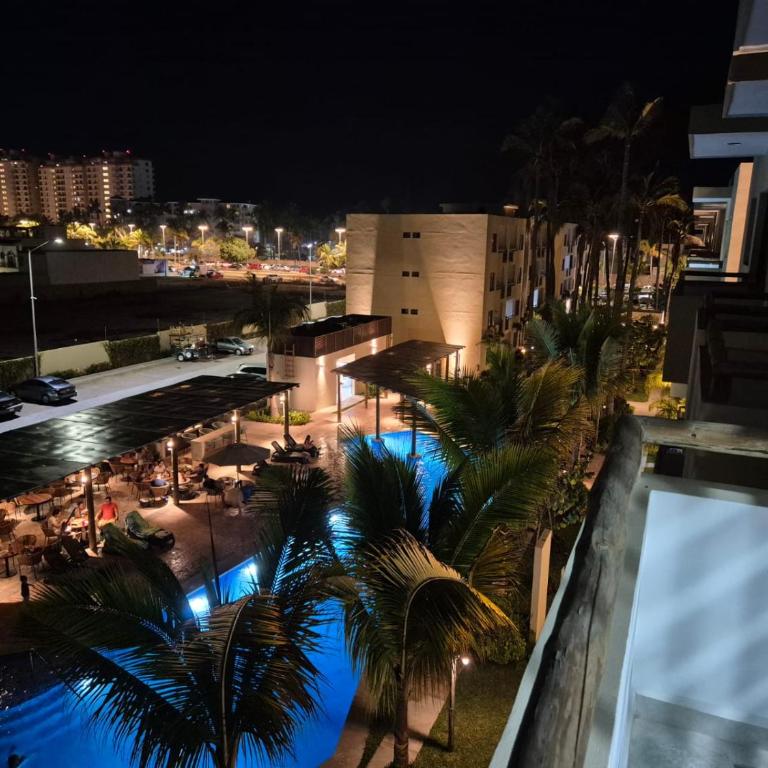 New Oceanfront Apartment - One-Bedroom Apartment - 10