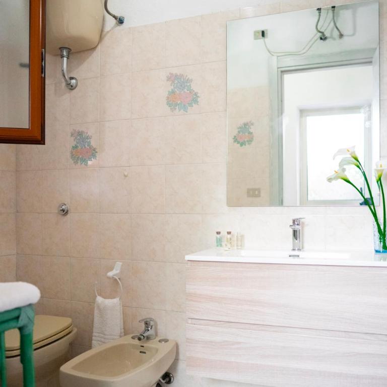 Casa L'Iris - Two-Bedroom Apartment - 11