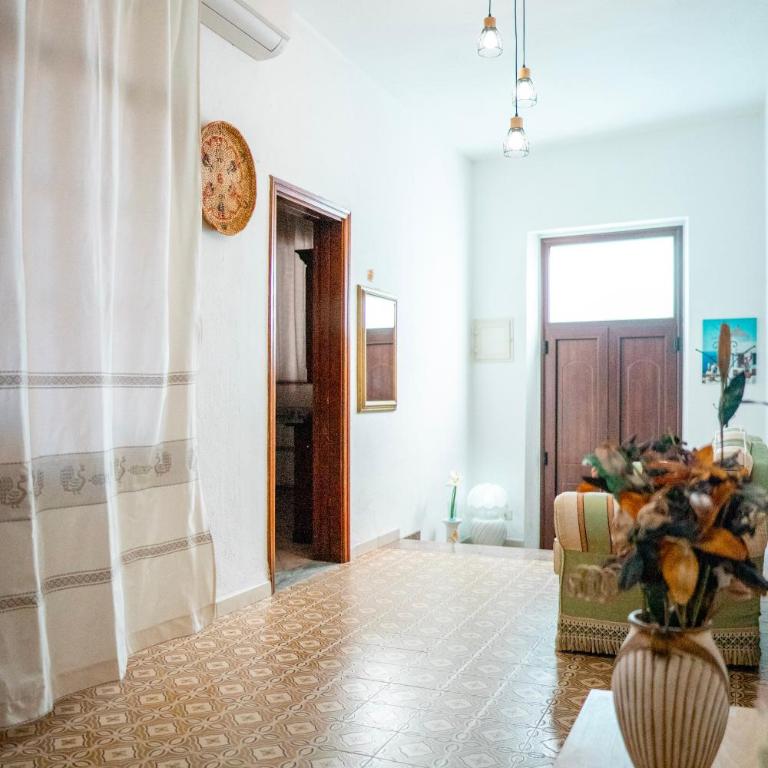 Casa L'Iris - Two-Bedroom Apartment - 14