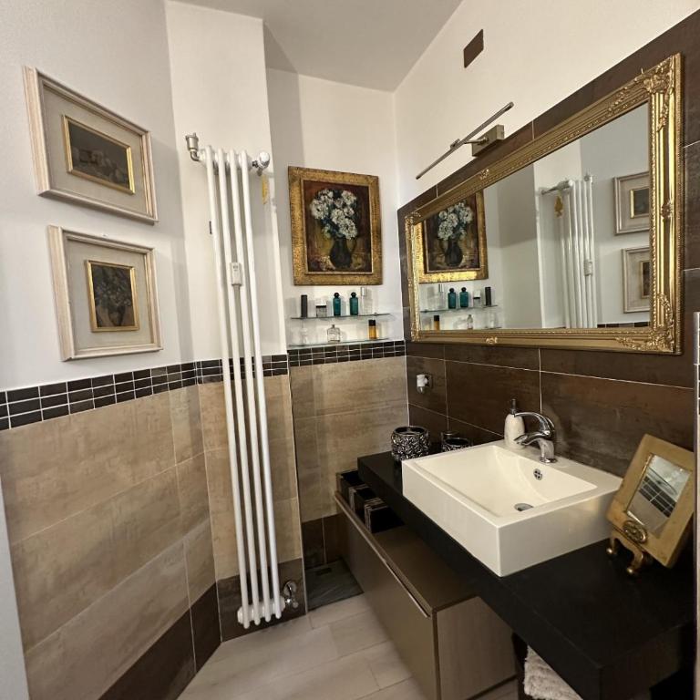 Comfort e Charme nel Cuore di Treviso TV - One-Bedroom Apartment - 34