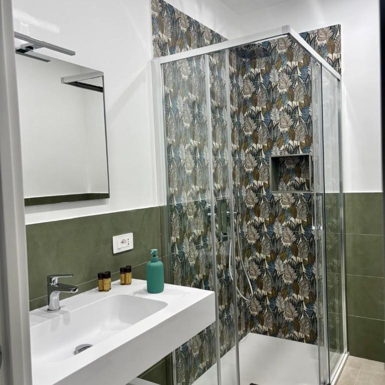 OrangeSun Holiday Home con parcheggio - Two-Bedroom House - 18