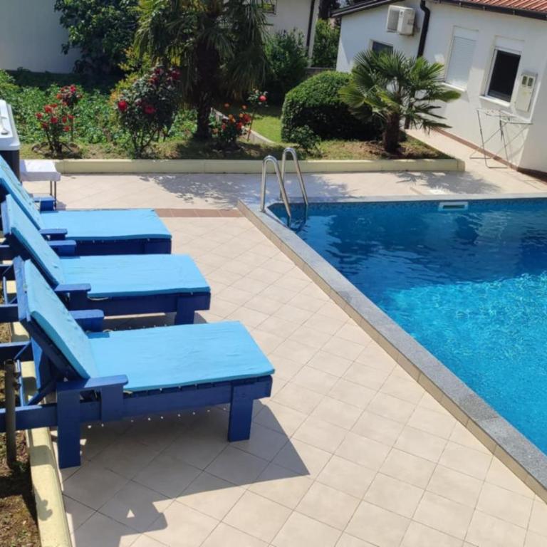 Apartment Oaza - Apartment with Pool View - 2