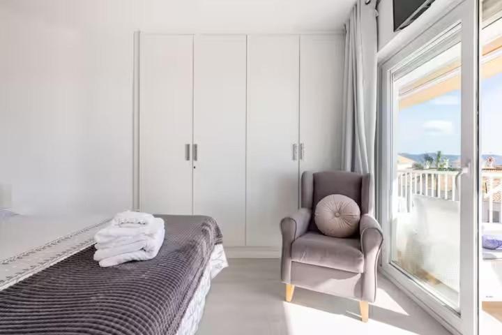RentitSpain - Nerja - Apartamentos Vistas Únicas al Mar Mediterráneo - One-Bedroom Apartment - 3