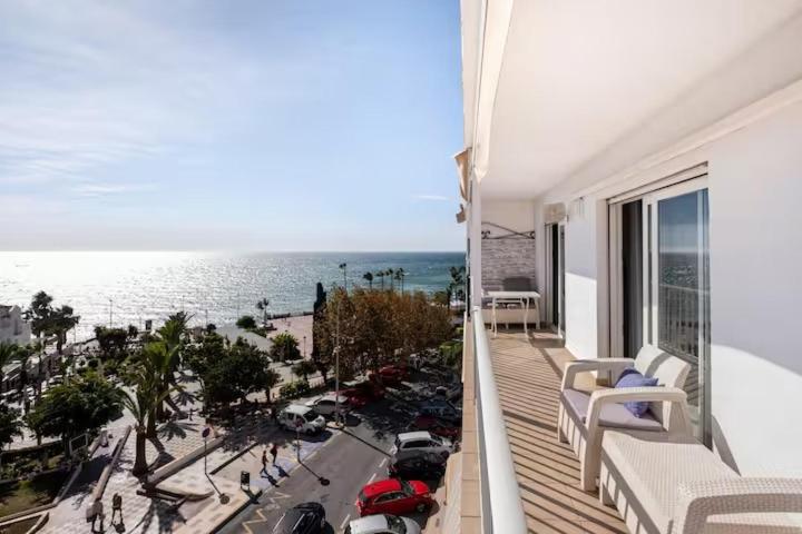 RentitSpain - Nerja - Apartamentos Vistas Únicas al Mar Mediterráneo - One-Bedroom Apartment - 14
