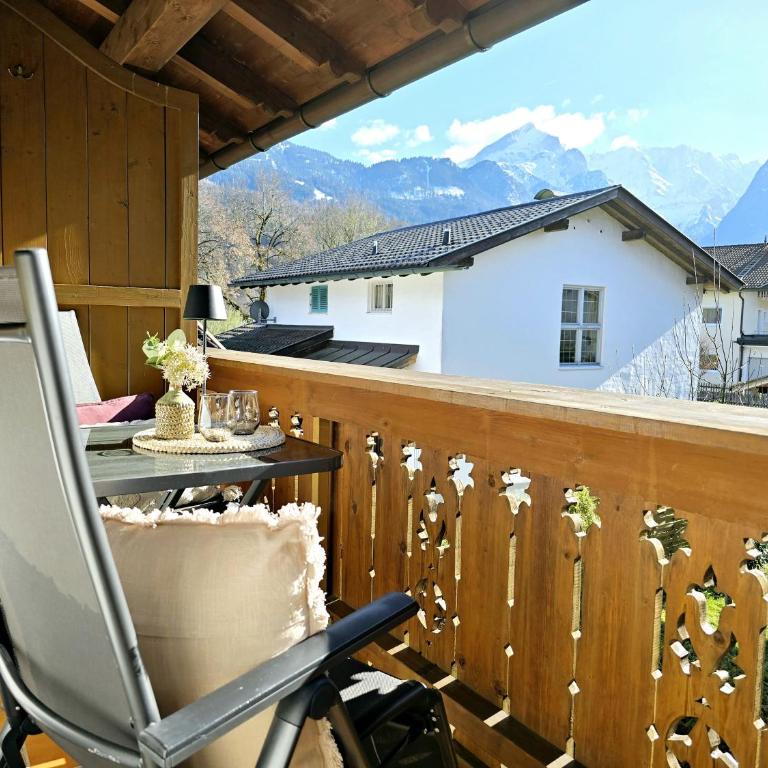 Ferienwohnungen Alpspitzecho - Apartment mit Balkon - 12