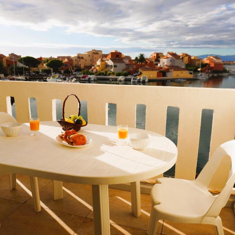 Le Nautica Terrasse 2 Pers Piscine - Apartment mit 1 Schlafzimmer - 15