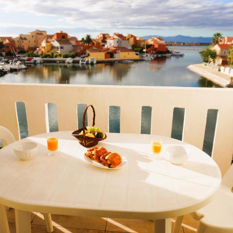 Le Nautica Terrasse 2 Pers Piscine - Apartment mit 1 Schlafzimmer - 28
