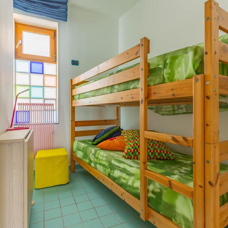 Golden Shore - Two-Bedroom House - 3