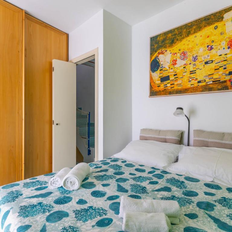 Golden Shore - Two-Bedroom House - 12