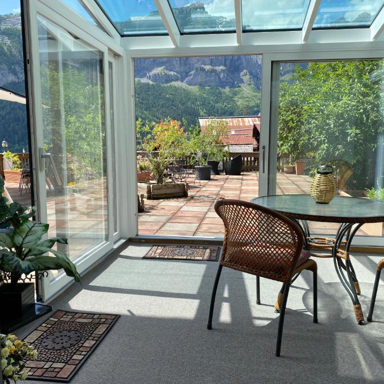 La Demeure des Elfes - Vierbettzimmer mit Terrasse - 1