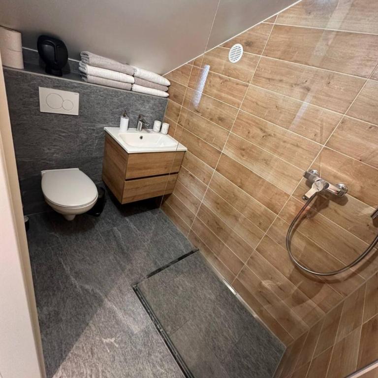 Charmant appartement Lens - Crans-Montana - One-Bedroom Apartment - 8