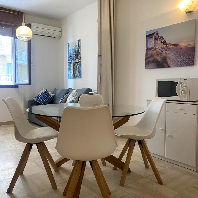 Fronte Mare Apartment Private Beach & Free Park - Appartamento con 1 Camera da Letto - 4