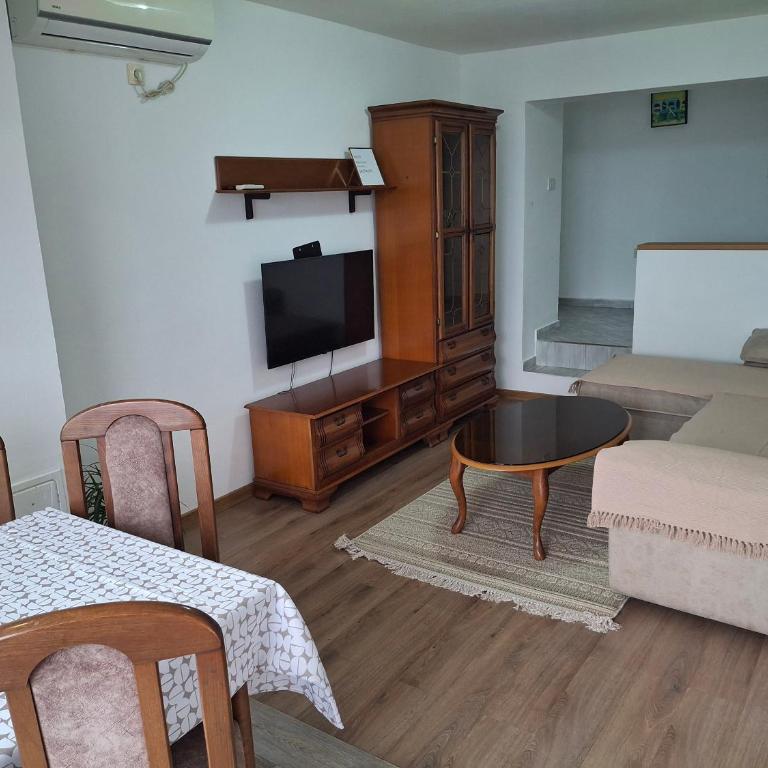 Apartments Radoman - Apartman - Prizemlje - 11