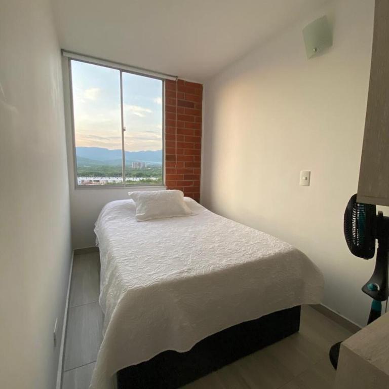 Apartamento en Girardot con piscinas - Apartamento de 3 dormitorios - 3