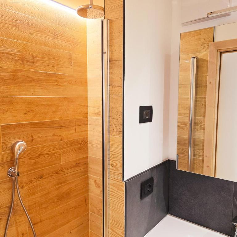 Alpine Lodge Tesero - Alpine Stay Apartments - Two-Bedroom Apartment - 12