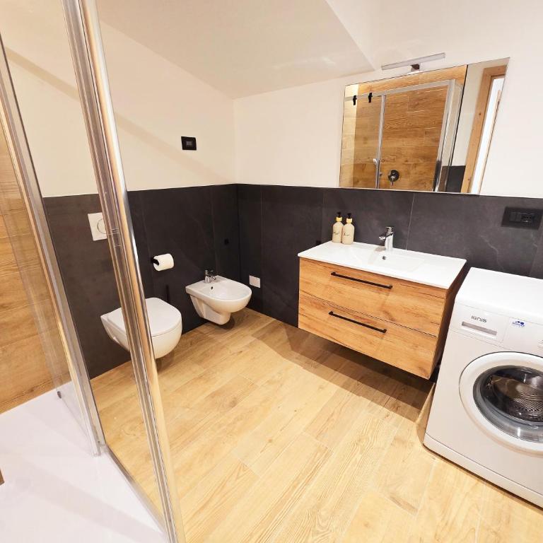 Alpine Lodge Tesero - Alpine Stay Apartments - Two-Bedroom Apartment - 17