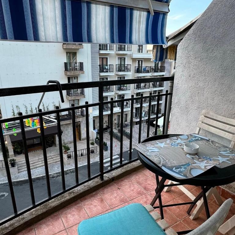 Stan Budva - Apartment mit 1 Schlafzimmer - 2