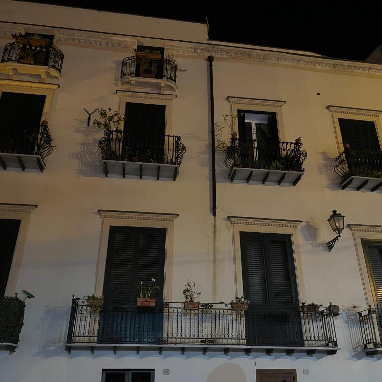 Palazzo dei Duchi D'Amico - Apartment -"TraleVolte" del '700 - Appartamento con 2 Camere da Letto - 12