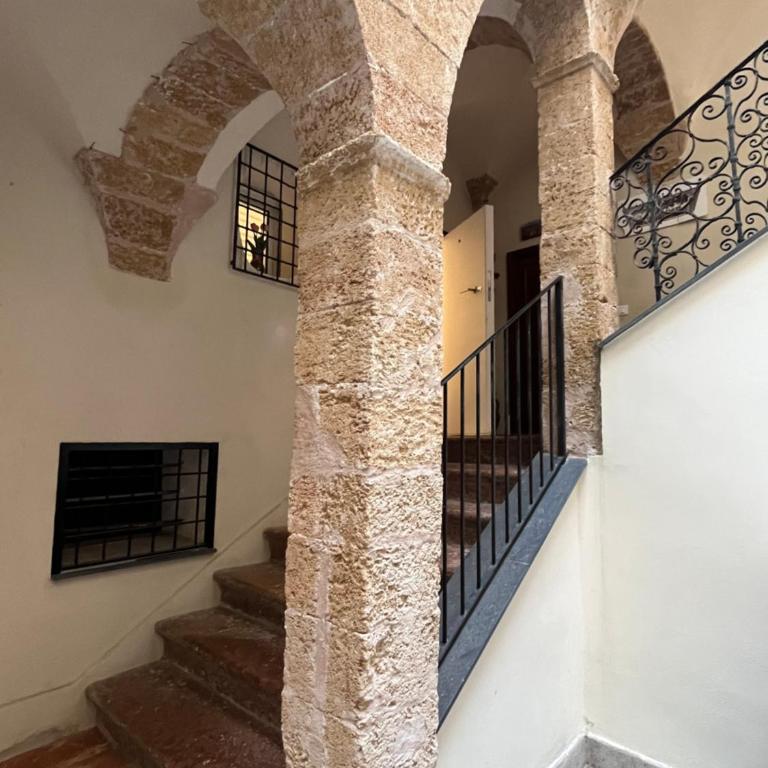 Palazzo dei Duchi D'Amico - Apartment -"TraleVolte" del '700 - Appartamento con 2 Camere da Letto - 17