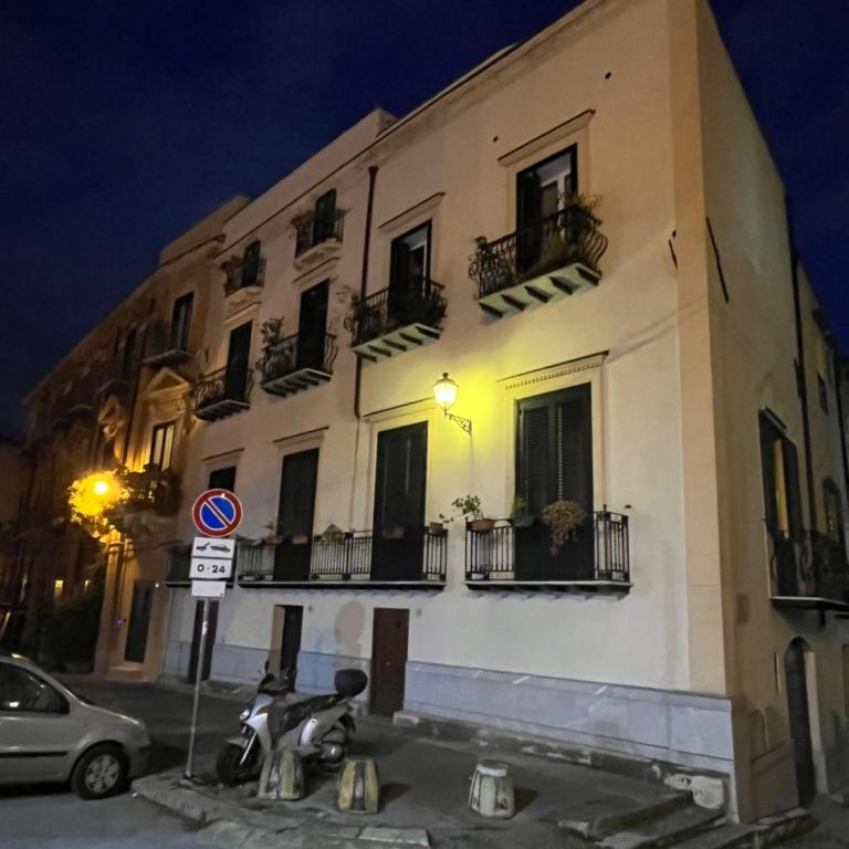 Palazzo dei Duchi D'Amico - Apartment -"TraleVolte" del '700 - Appartamento con 2 Camere da Letto - 19