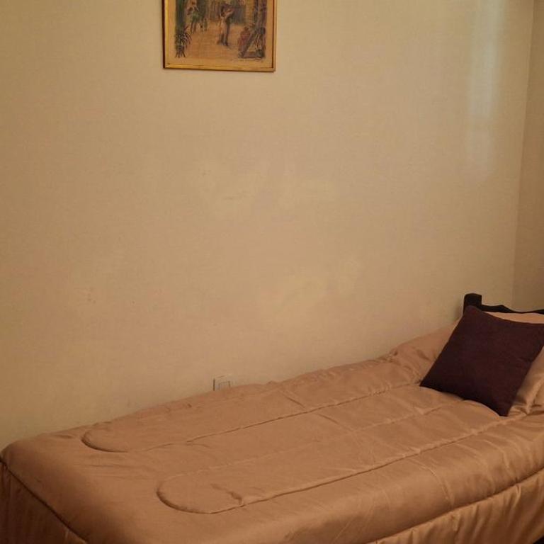 Dos habitaciónes independientes con baño privado en casa familiar - Apartamento de 2 dormitorios - 10