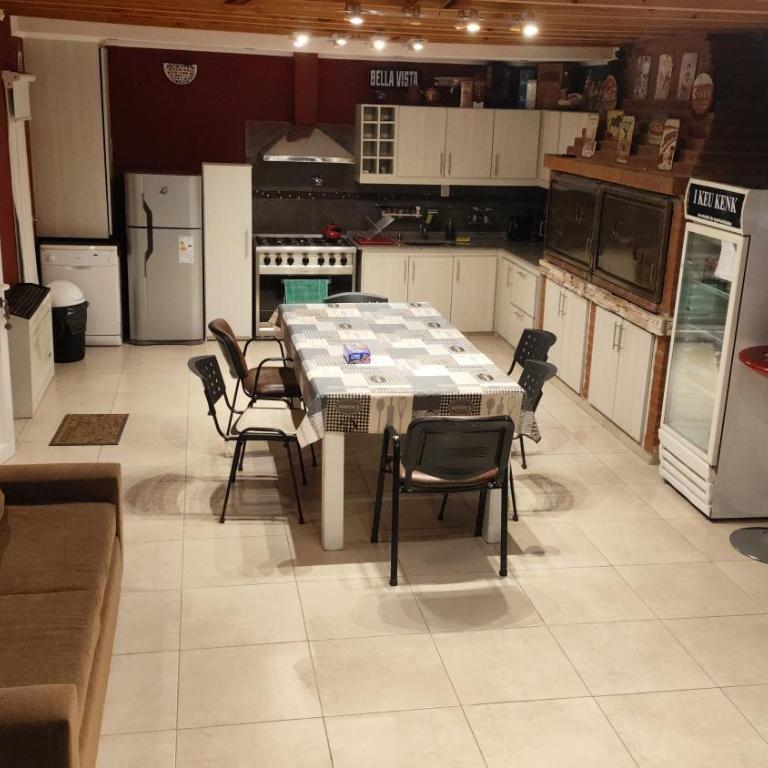 Casona confortable y cálida con hermoso jardín - Casa de 2 dormitorios - 2