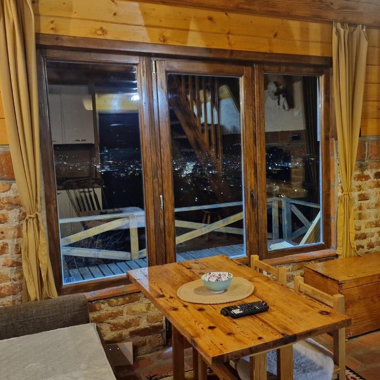 Vikendica Tromedja Pale - One-Bedroom Chalet - 14