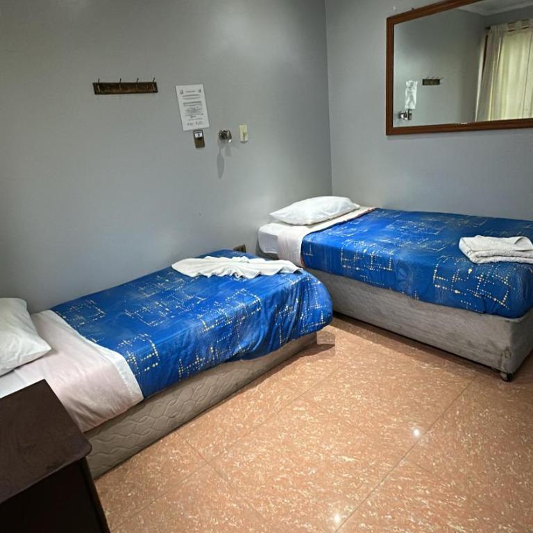Hotel Casa del Profesor - Habitación Individual con baño privado - 5