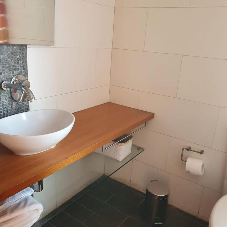 Departamento con excelente ubicación a una cuadra de metro pedro de valdivia - Apartamento de 1 dormitorio - 9
