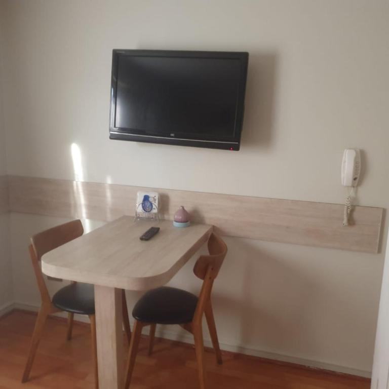 Céntrico departamento a una cuadra de metro y cerca de costanera center, - Apartamento de 1 dormitorio - 12