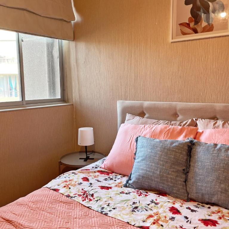Departamento en condominio con áreas verdes - Apartamento de 3 dormitorios con balcón - 6