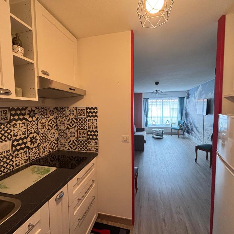 Studio aux Sables-d'Olonne: Plage à 50m, pour 3 personnes - FR-1-197-621 - Studio - 11