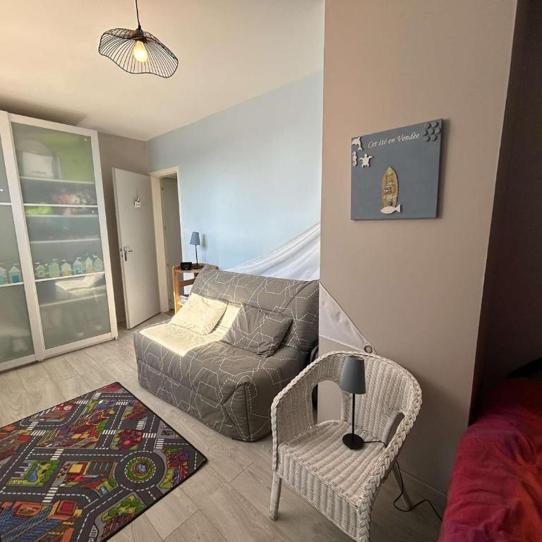 Appartement moderne 3 pièces, vue mer, parking privé, 5 couchages - FR-1-224C-348 - Appartement - 13