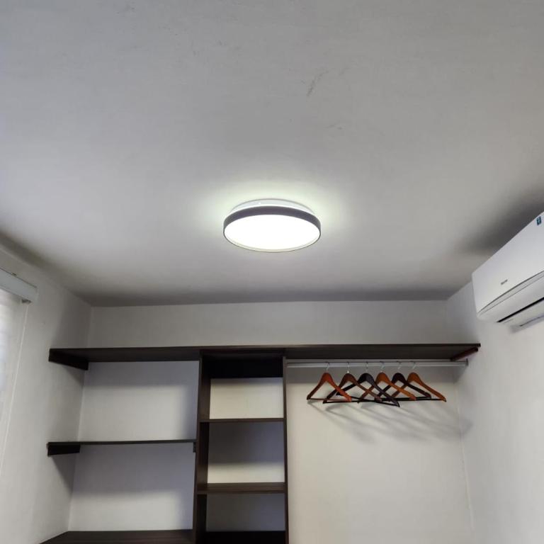 Nuevo depa con alberca y gym - Three-Bedroom Apartment - 10