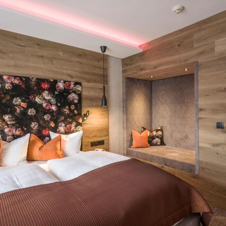 Hotel Jägerhof Mayrhofen - Junior Suite mit Balkon - 3