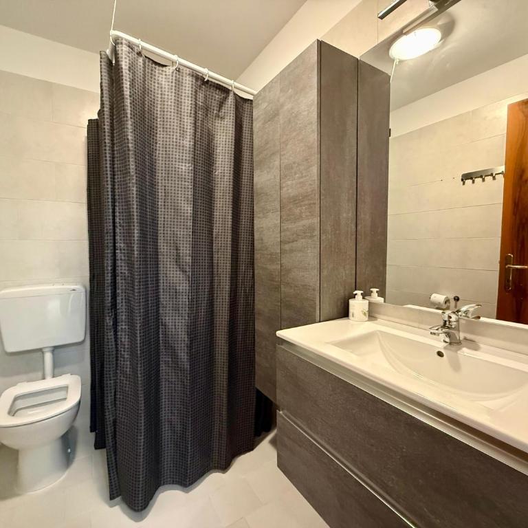 Isola del Sole - Appartamento Standard con 2 Camere da Letto - 7